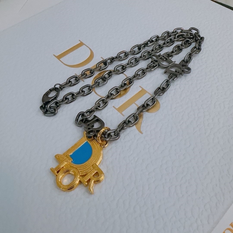 chr1st1an D10r necklaces